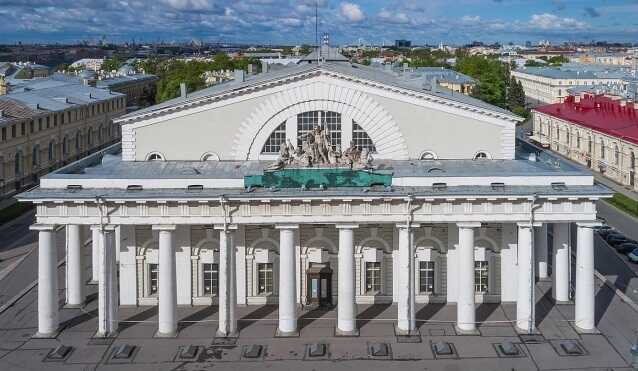 Политрук стройбата подозревается в присвоении миллионов, выделенных на проекты «Эрмитажа»?