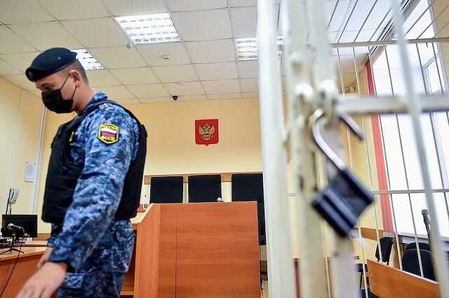 Странное самоубийство наркоторговца в Москве вызвало вопросы у следователей