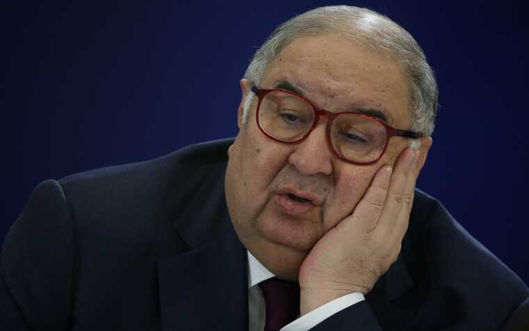 После отказа от российского статуса Алишер Усманов зачастил в Россию