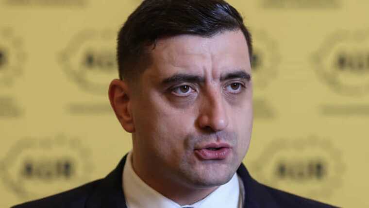 Джордже Симион выходит в лидеры на президентских выборах