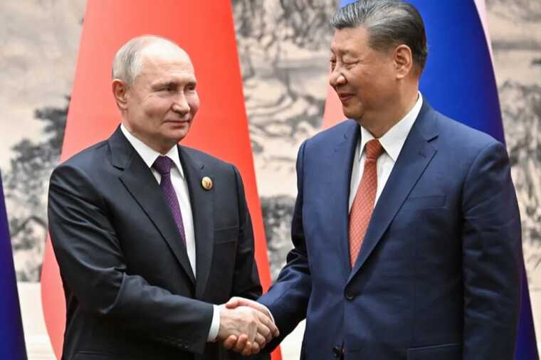 Путин и Си планируют обсудить газовый проект и конфликт в Украине на двусторонней встрече