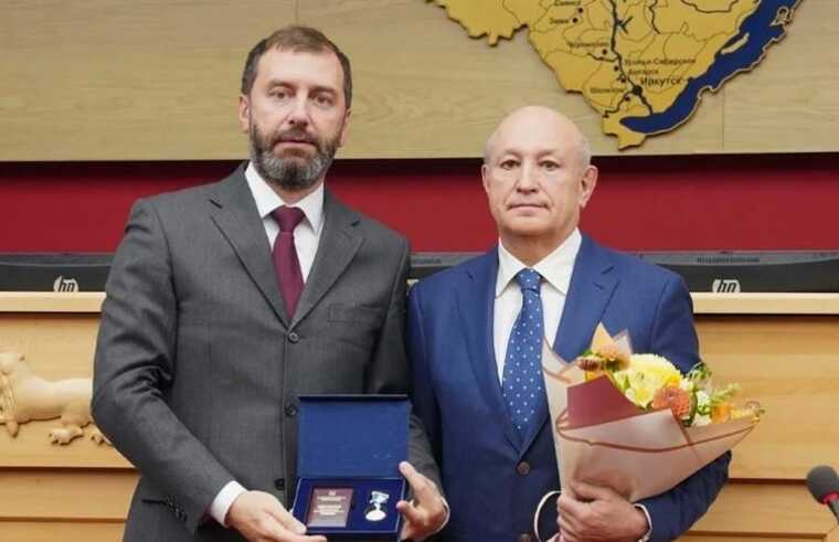 Скандальные дивиденды: как Круглов выводил миллиарды из "Саянскхимпласта"