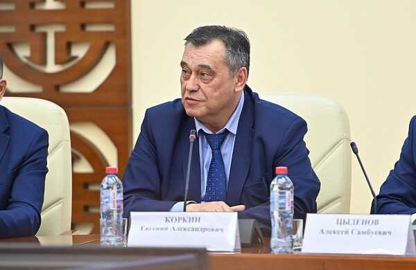 Министр с приговором: уголовное дело Евгения Коркина не помешало его карьере