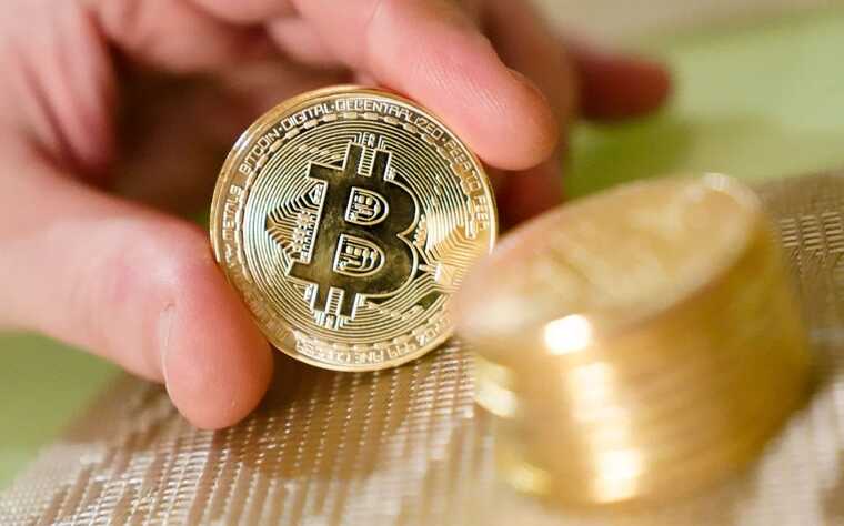 За использование криптовалюты в расчётах россиян ждут штрафы от 100 до 700 тысяч рублей
