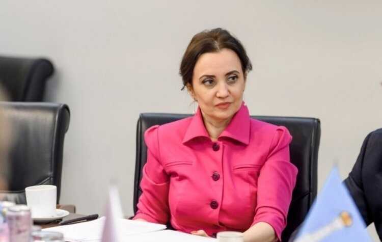 Зампред Ульяновской области Марина Алексеева устроила модный дебют перед Миннихановым с украшениями на миллионы