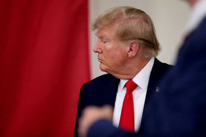 Трамп игнорирует мнение разведки и раздувает угрозу ядерного Ирана