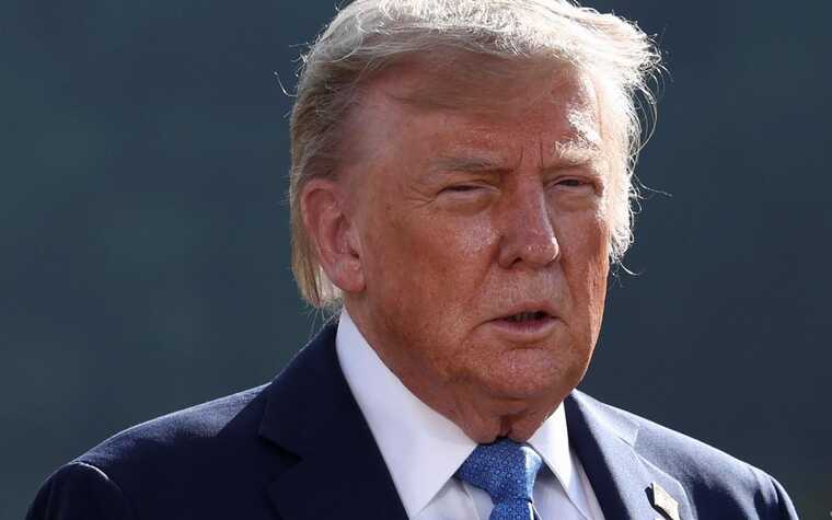 Дональд Трамп заявил, что Иран уведомил США перед атакой на базу в Катаре