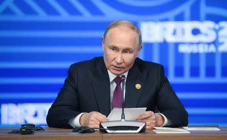 Президент Путин не поедет на саммит БРИКС и выступит удалённо