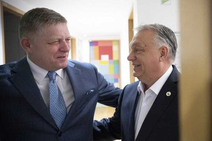 Премьер Словакии заблокировал 18-й санкционный пакет против РФ на саммите в Брюсселе