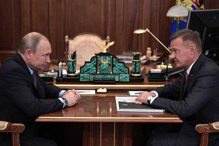 Путин отправил в отставку министра транспорта Романа Старовойта после года работы