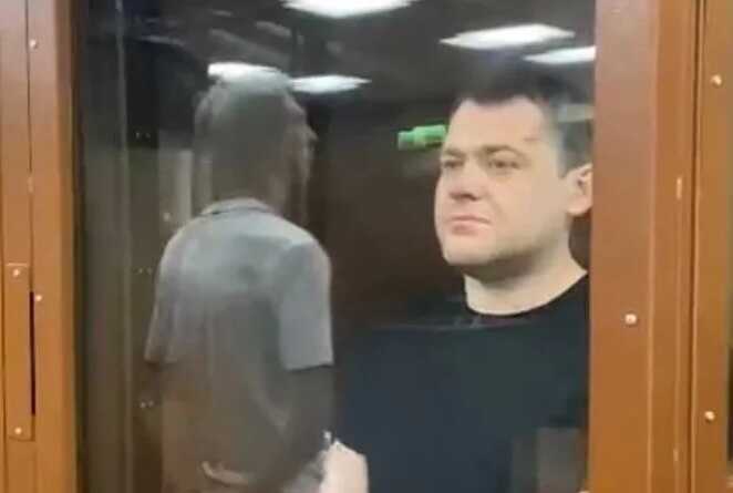 Зампред Новгородской области Станислав Шульцев задержан по делу о взятке в 250 миллионов