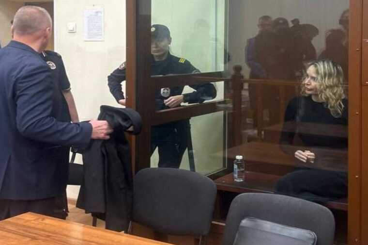 Мошенничество с драгоценностями на 200 миллионов: владелица ювелирного дома Darvol Спиридонова приговорена к 7 годам колонии