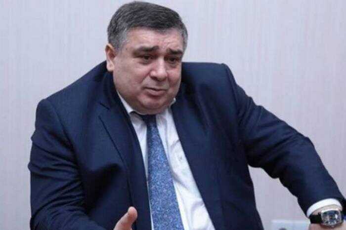В Екатеринбурге задержали и допрашивают главу азербайджанской диаспоры на Урале Шахина Шыхлински