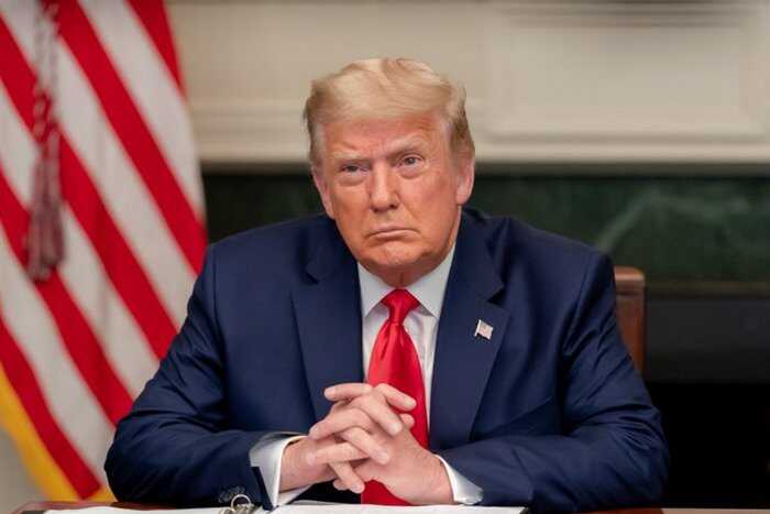 Трамп вводит 25-процентные пошлины на импорт из стран, поддерживающих закупки нефти из России