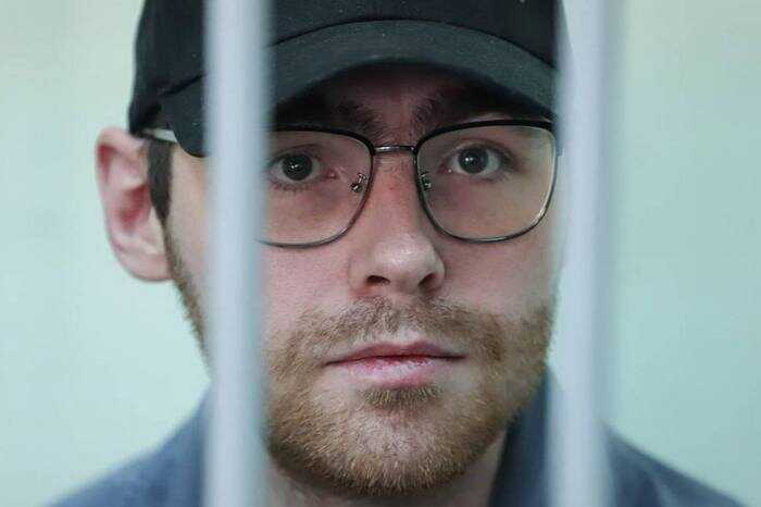 Свердловский суд игнорирует отсутствие доказательств, оставляя редактора URA.RU под арестом