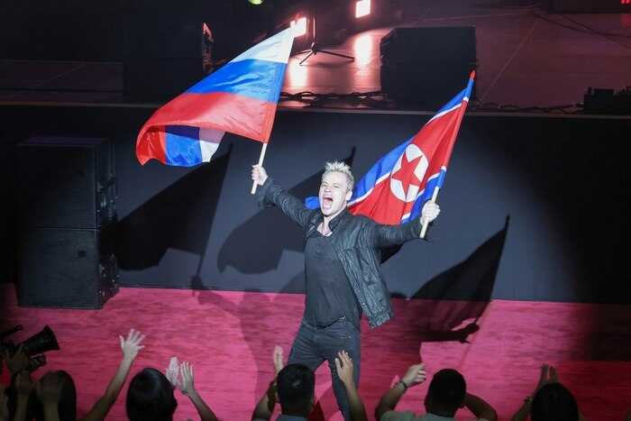 Российский певец Шаман выступил перед Ким Чен Ыном в Пхеньяне
