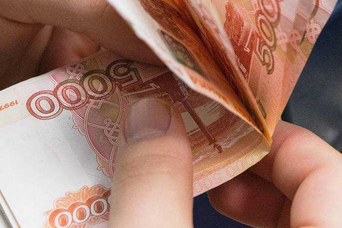Пенсионеры из Москвы продали квартиру и отдали мошенникам 18 миллионов, участвуя в «операции ФСБ»