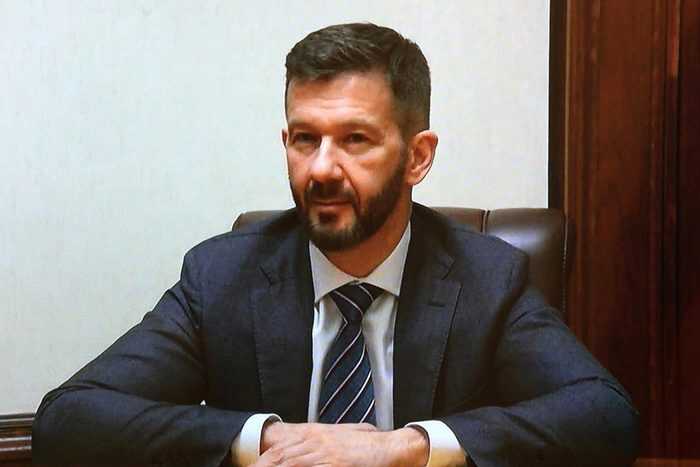 Губернатор Чукотки Владислав Кузнецов: рост цифр и реальная деградация региона под контролем олигархов