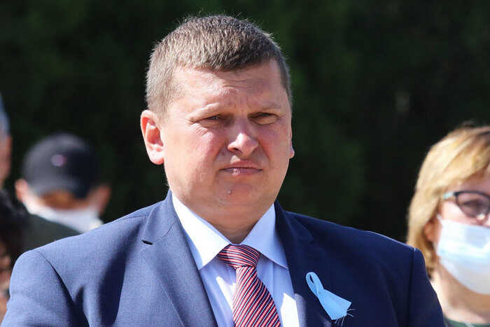 Бывший чиновник Евпатории Роман Тихончук покинул город на фоне уголовных дел и проверок ФСБ